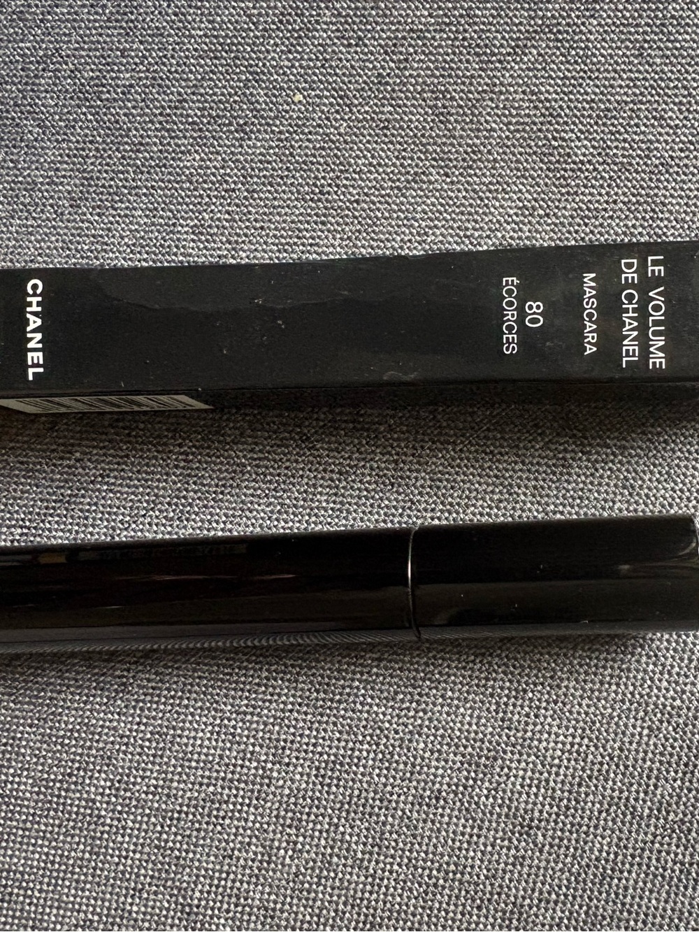 NWT CHANEL Volume de Chanel Mascara in Ecorces 80 - Picture 8 of 13